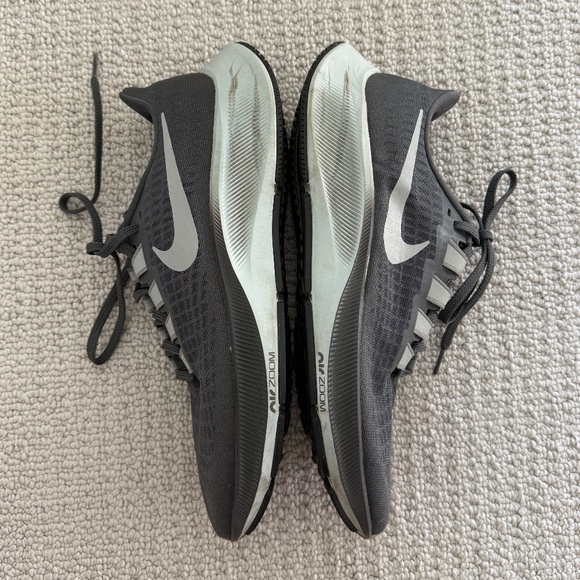 Nike Men's Air Zoom Pegasus 37 Men's Road Running Shoes (Size 8.5) - Picture 5 of 10